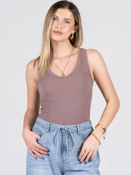 Cest Moi Seamless Textured Tank