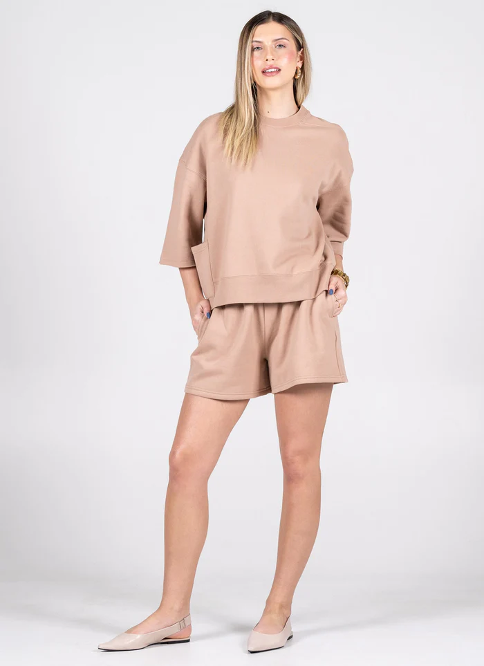 Cest Moi Cotton Mid Short