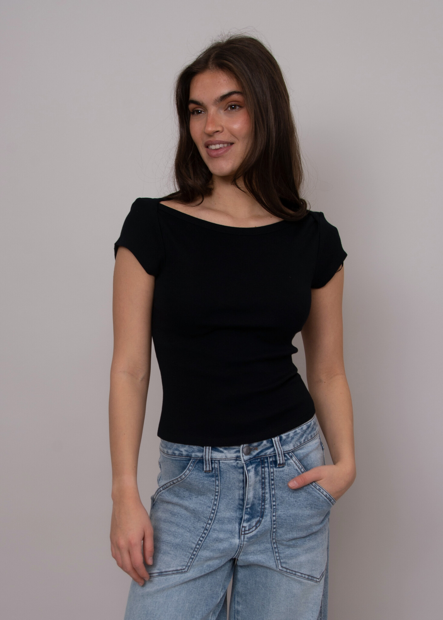 RD Style Kelly Boatneck Cap Sleeve Top