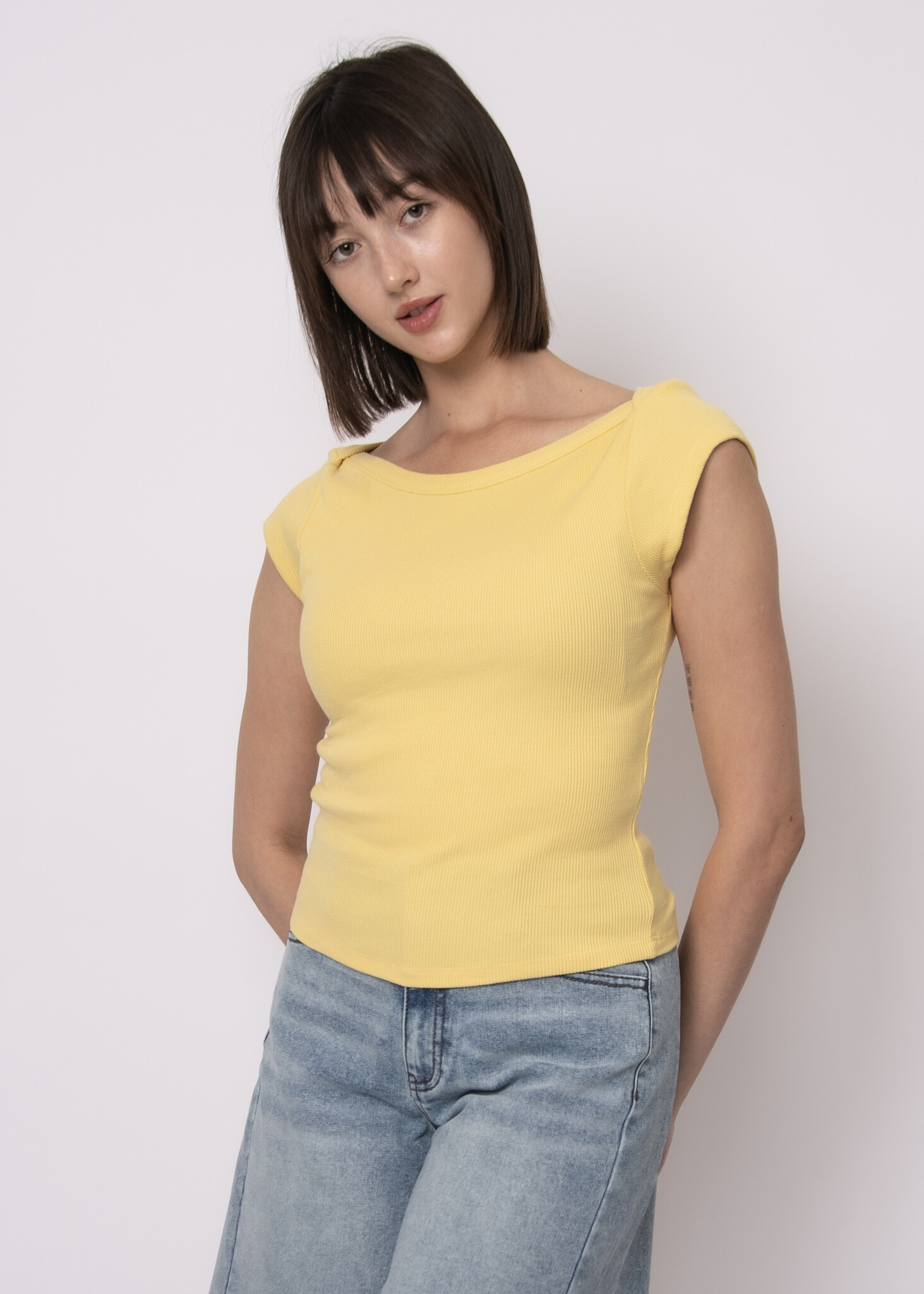 RD Style Kelly Boatneck Cap Sleeve Top