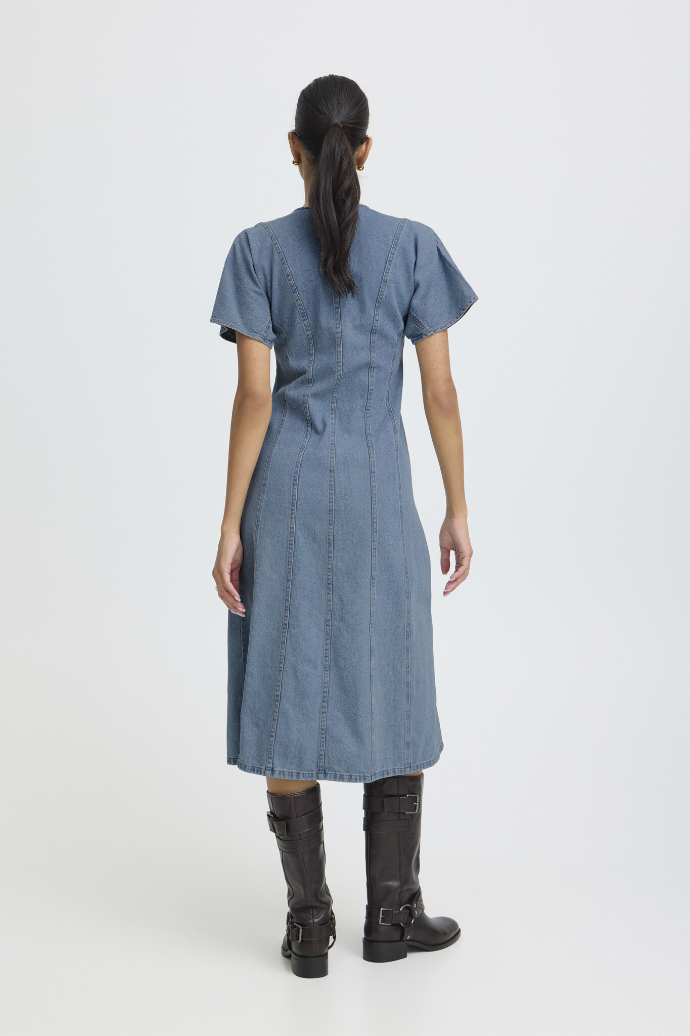 B.Young Kapuca Dress
