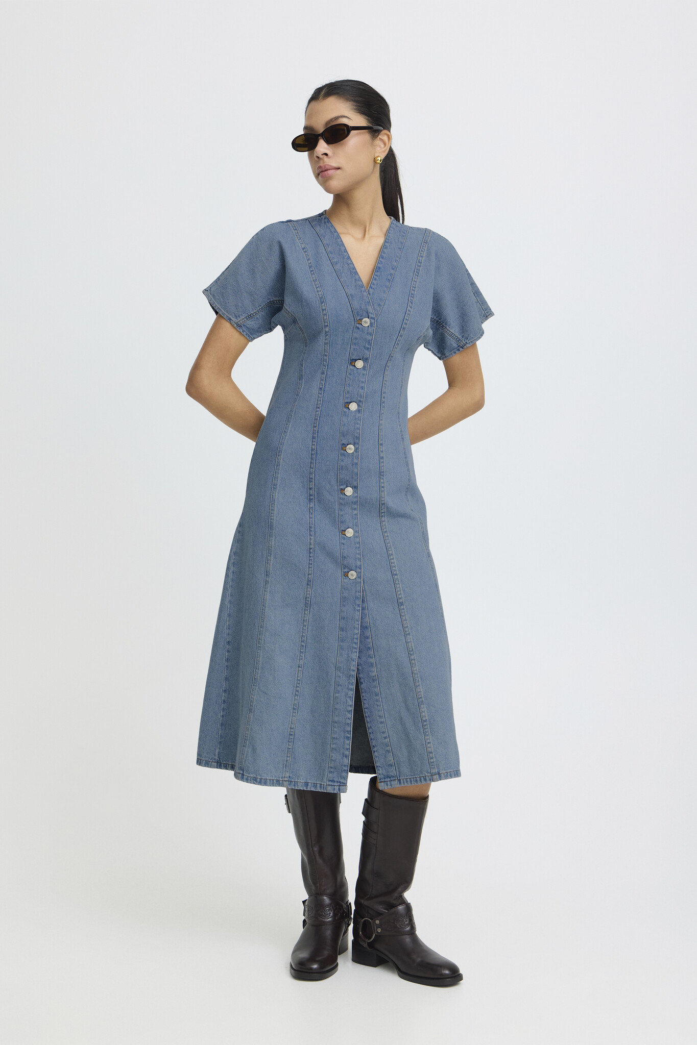 B.Young Kapuca Dress