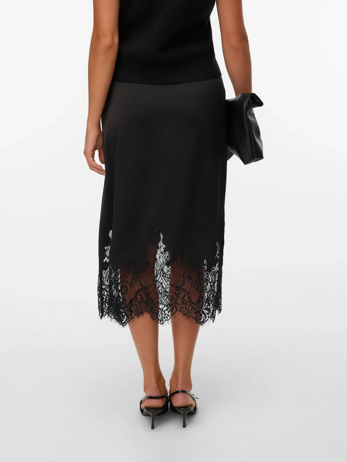Vero Moda Novi Lace Detail 7/8 Skirt