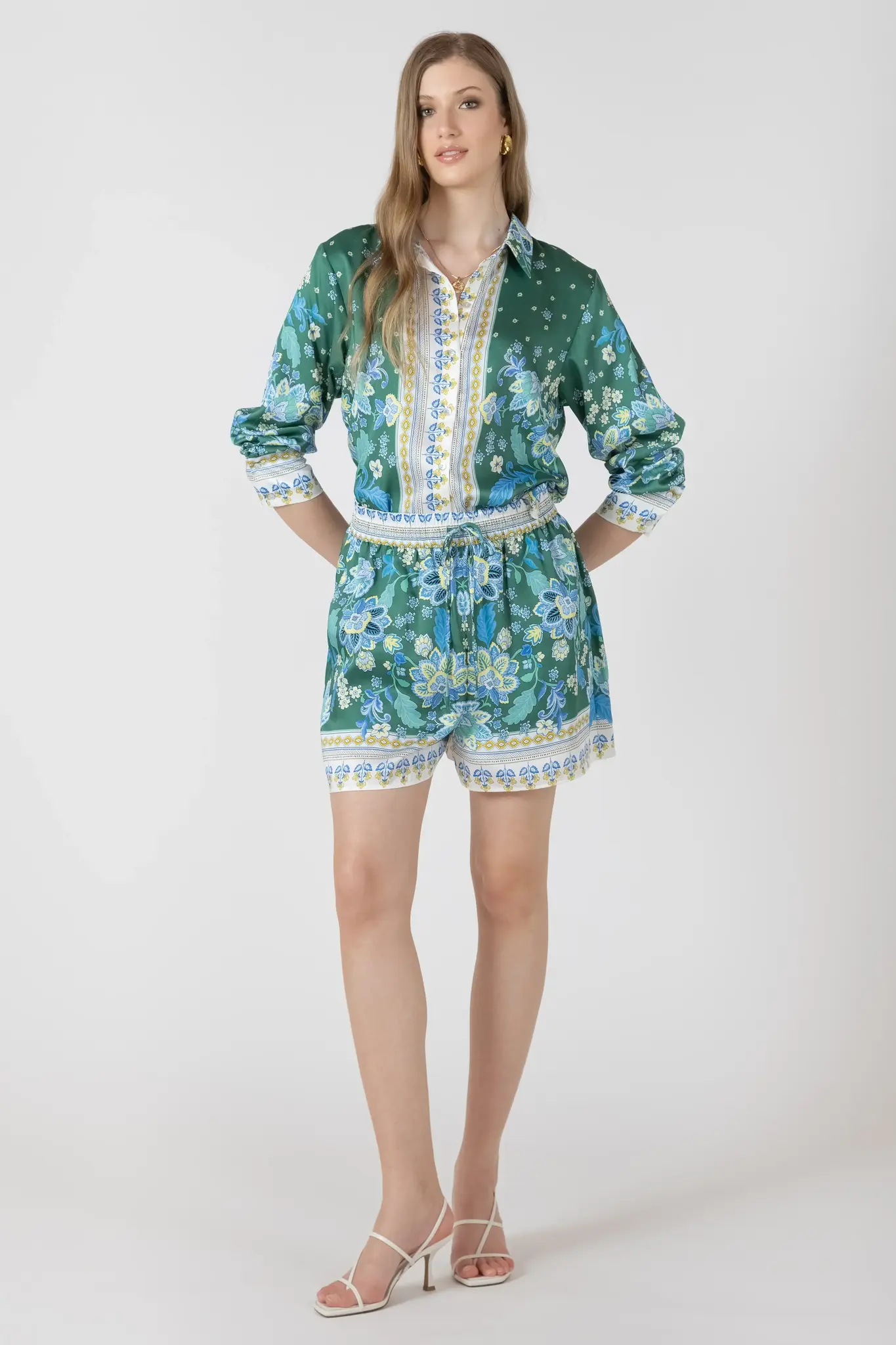 Dex Silky Elastic Waist Short