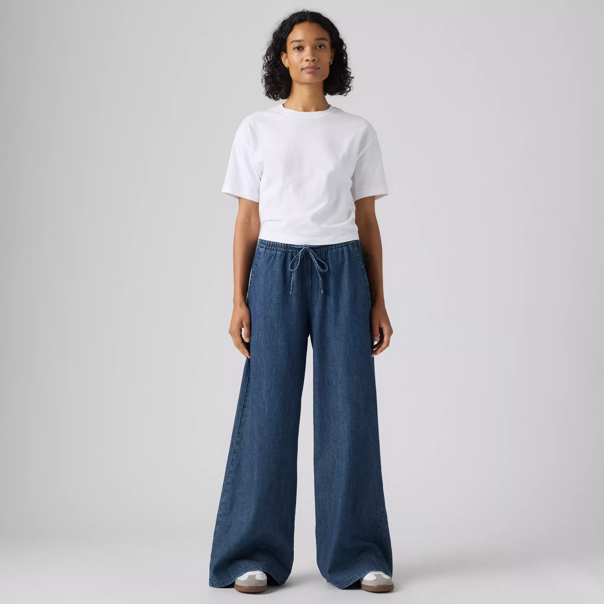 Levi's Essential Wide Leg Pants