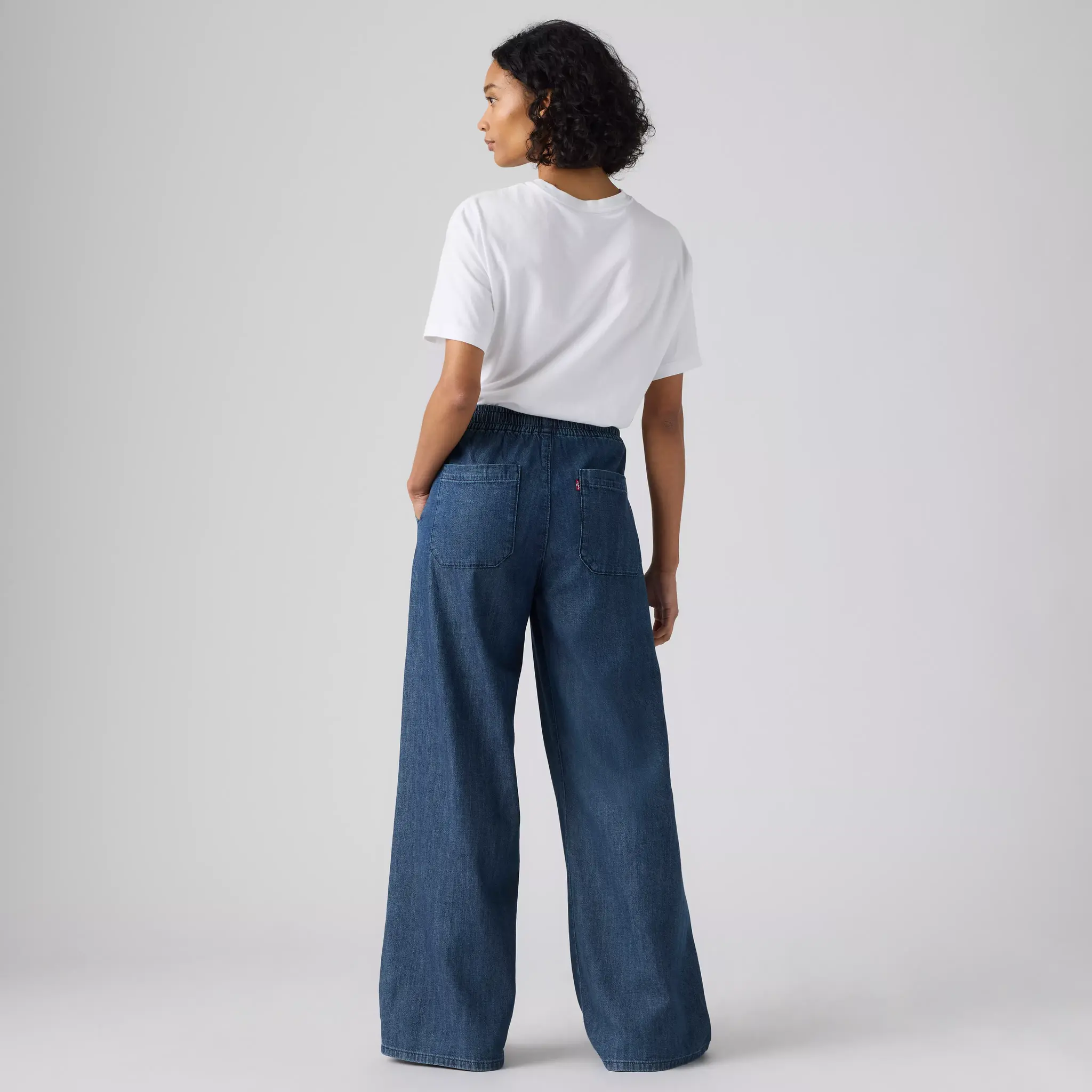 Levi's Essential Wide Leg Pants