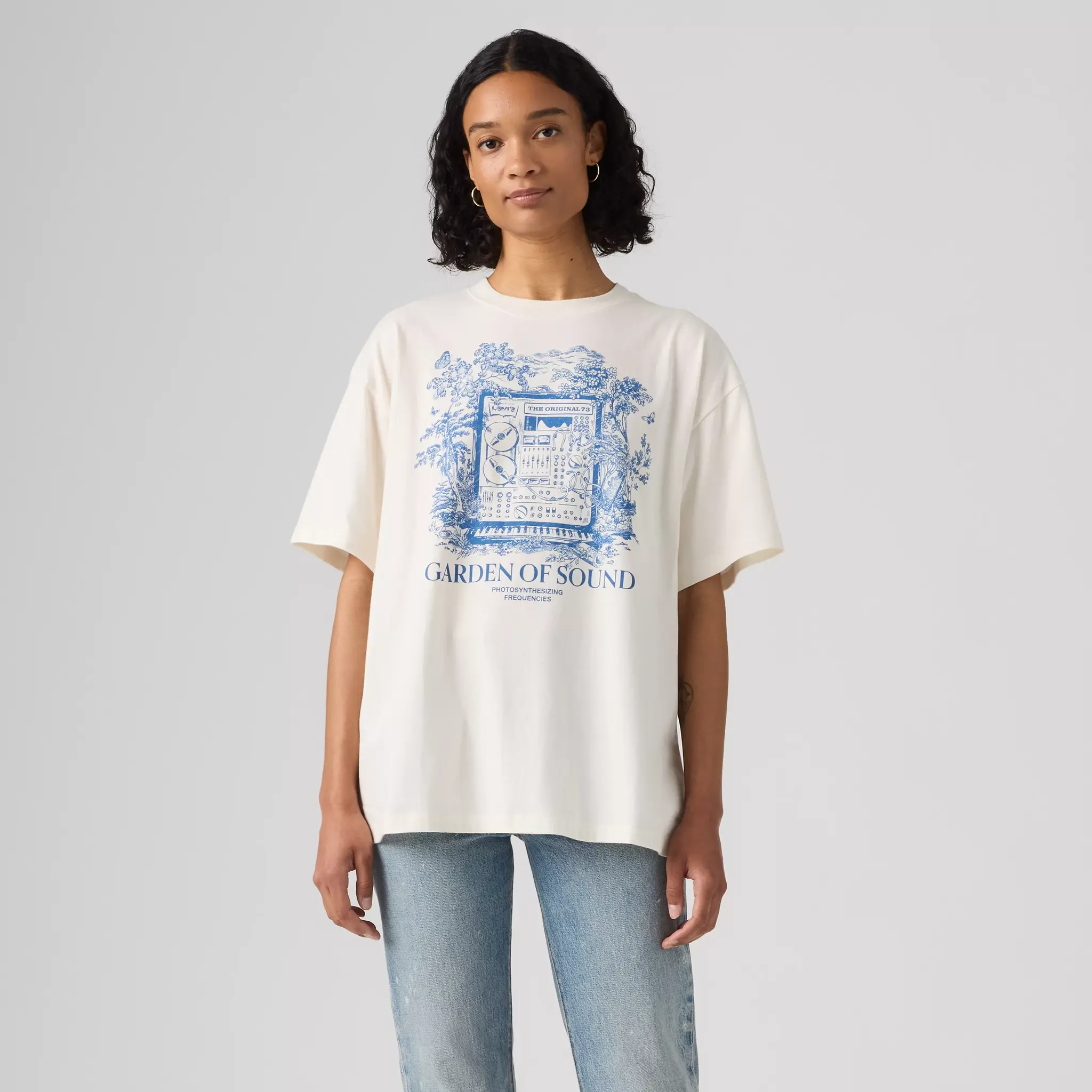 Levi's Oversized Any Day Tee