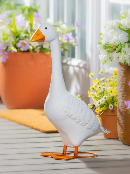 Giddy the Goose