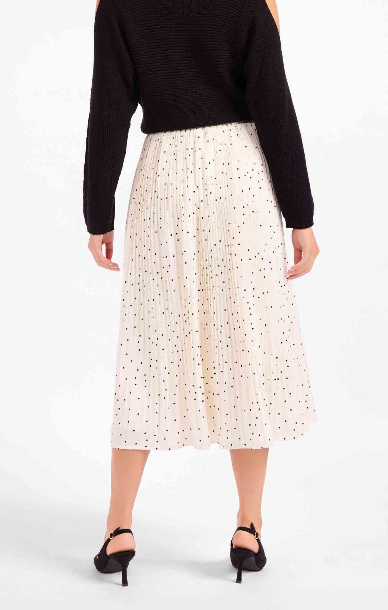 Sadie and Sage Letters Home Pleated Maxi Skirt