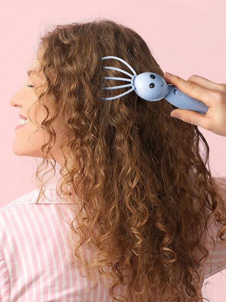Vibrating Head Massager