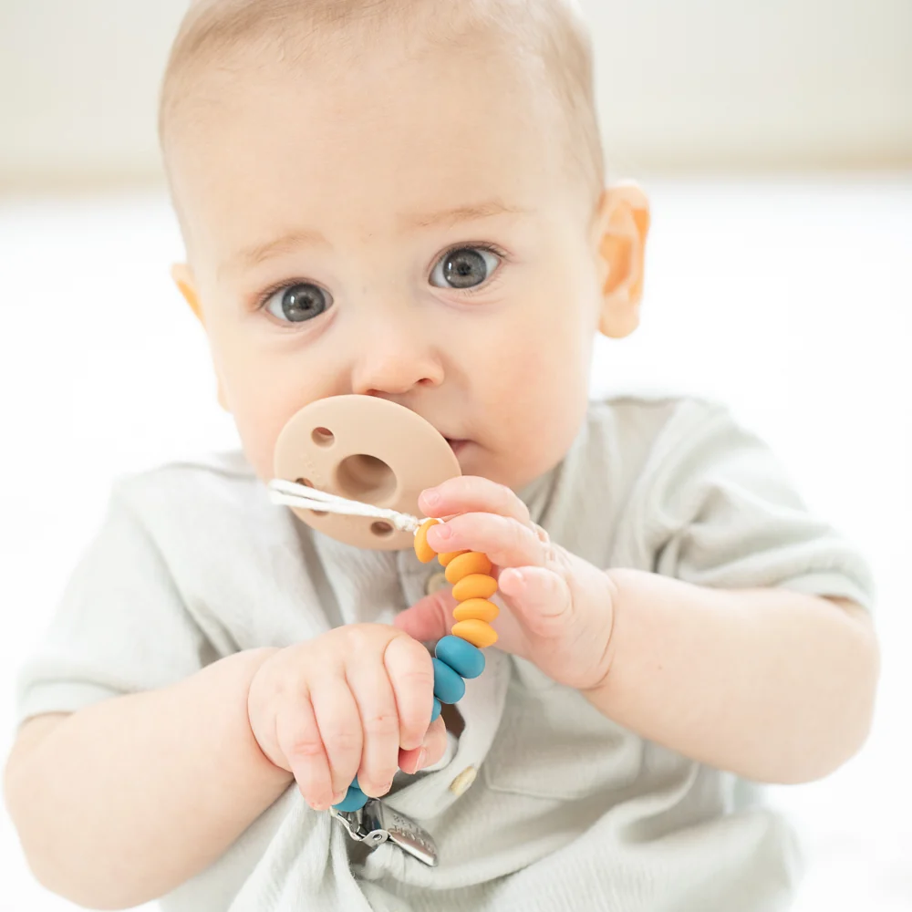 Bella Tunno Pacifier Clip