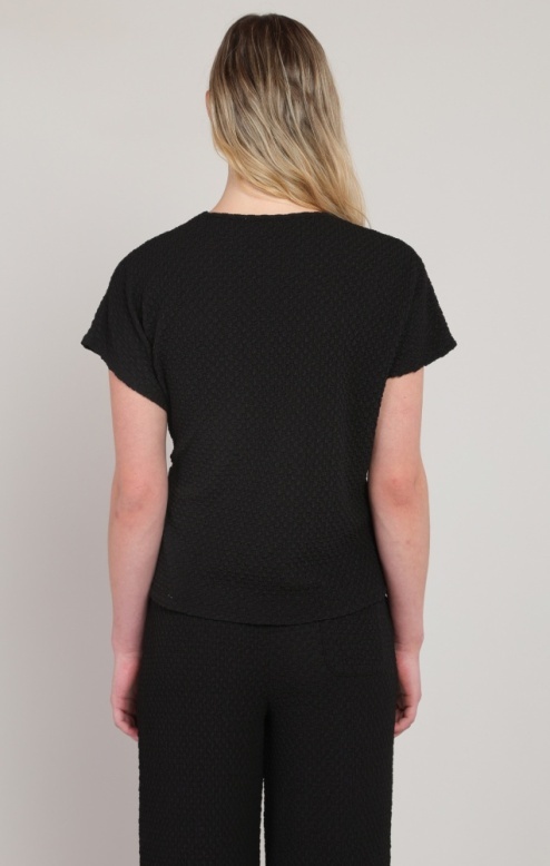 Room 34 Textured Knot Top