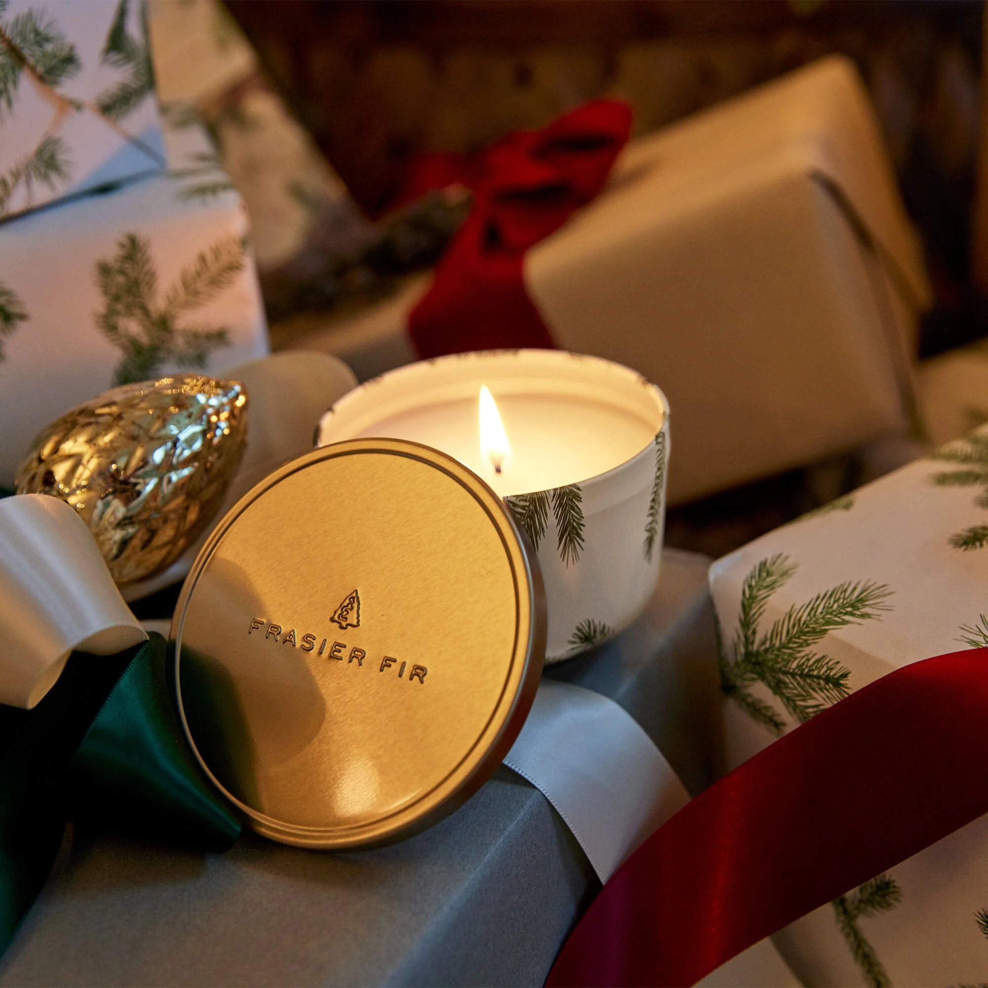 Thymes Poured Candle Tin Gold Frasier Fir