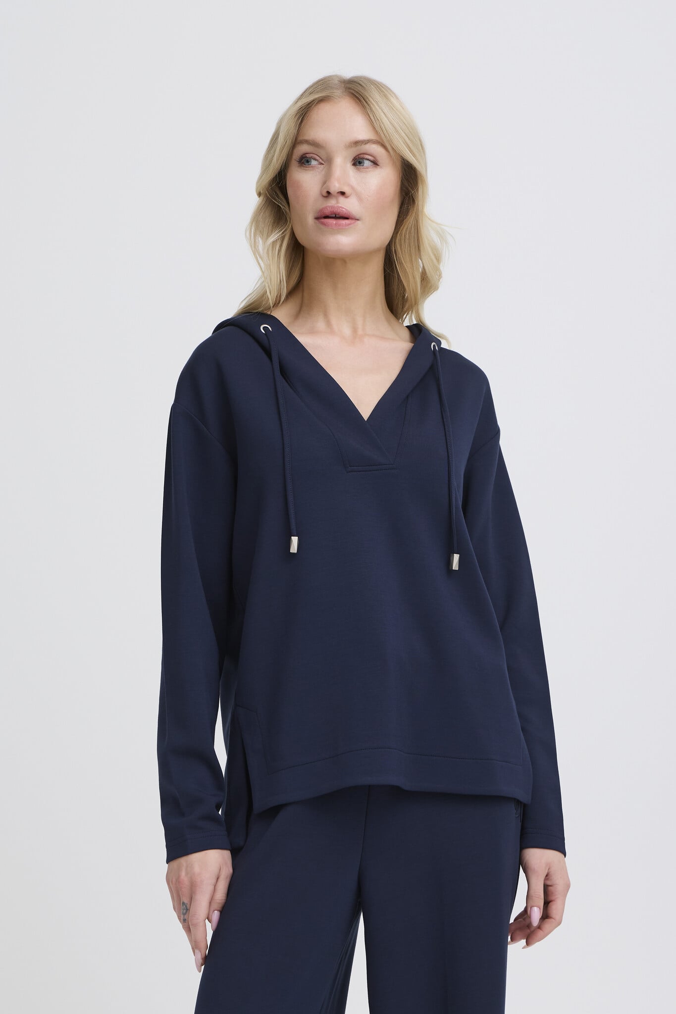 B.Young Pusti V-Neck Hoodie