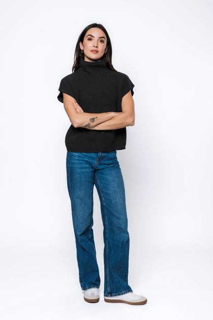 Orb Shawna Sleeveless Funnel Neck