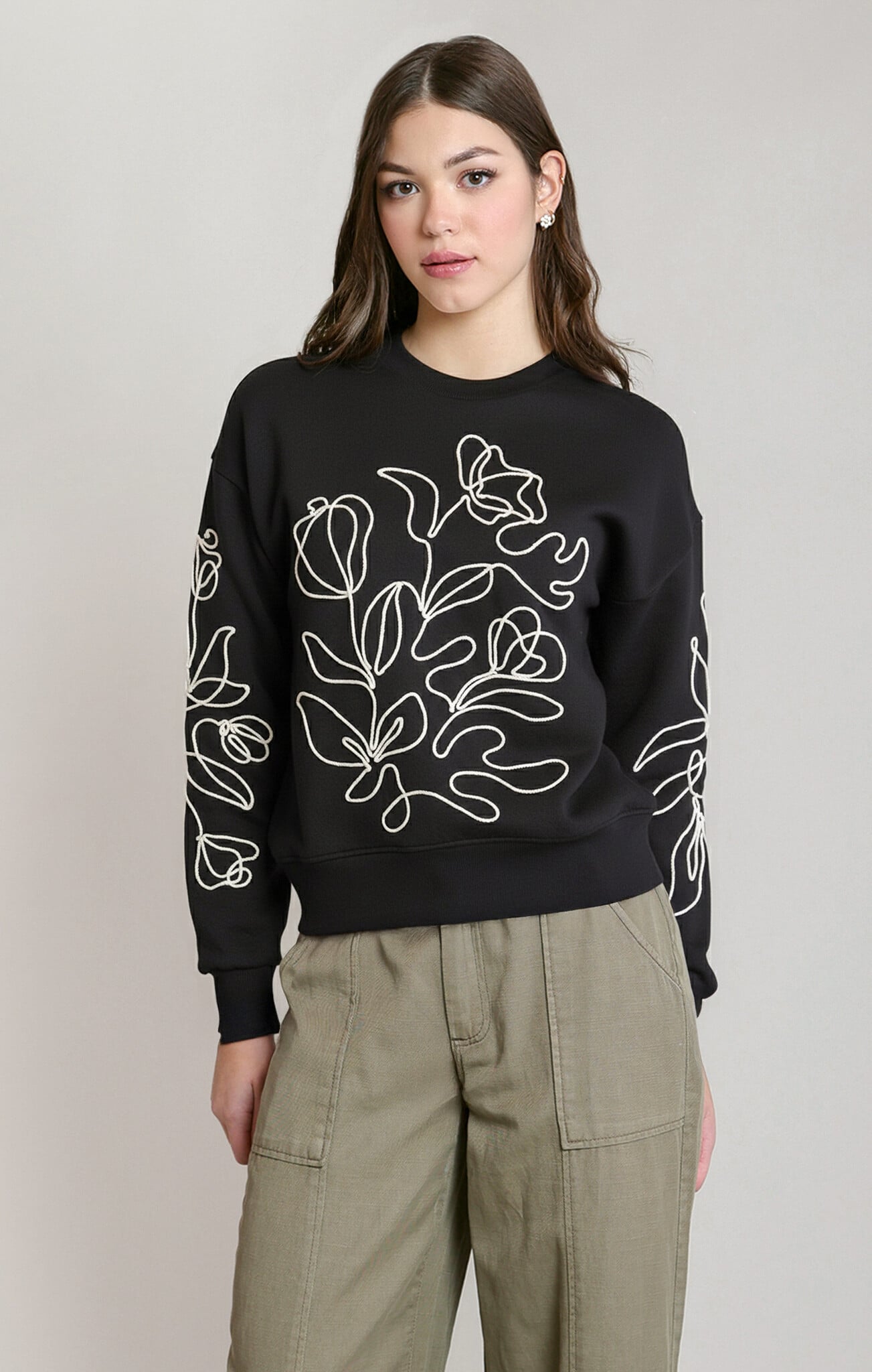 Dex Embroidered Sweatshirt