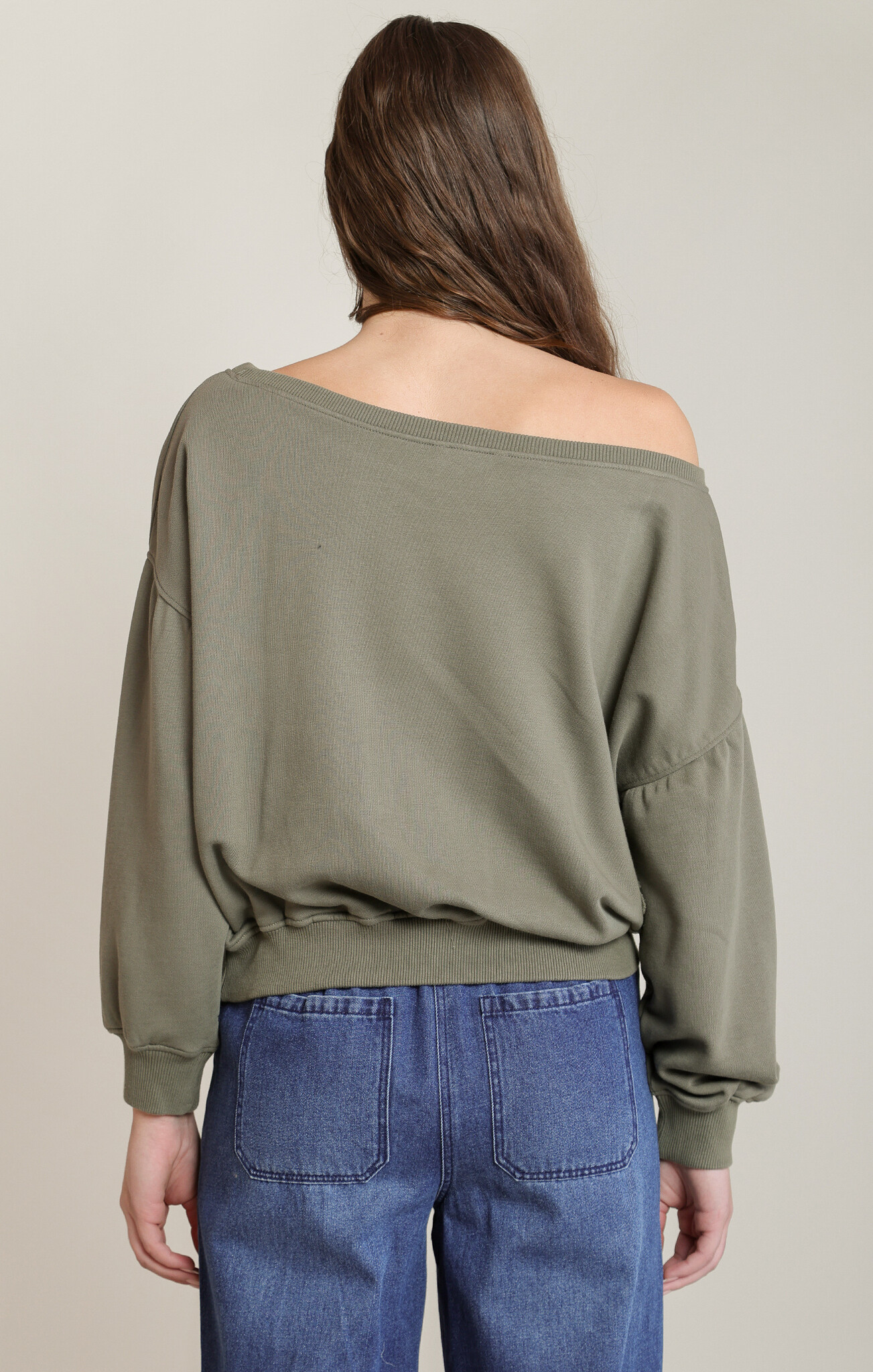 Dex Floral Embroidered Sweatshirt