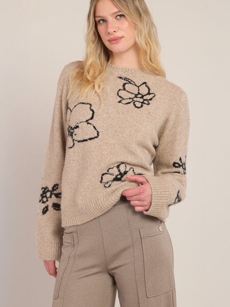 Room 34 Flower Crewneck Sweater