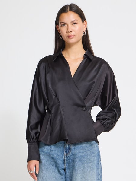 Ichi Ruth Shirt