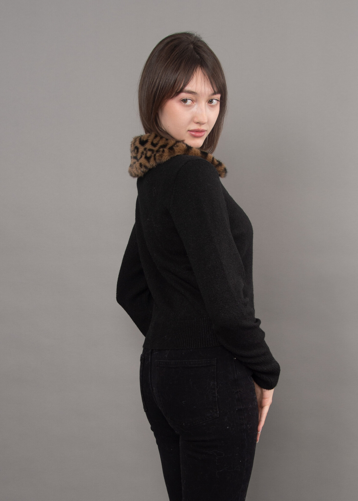 RD Style Atalanta Long Sleeve Crew Neck Cardigan