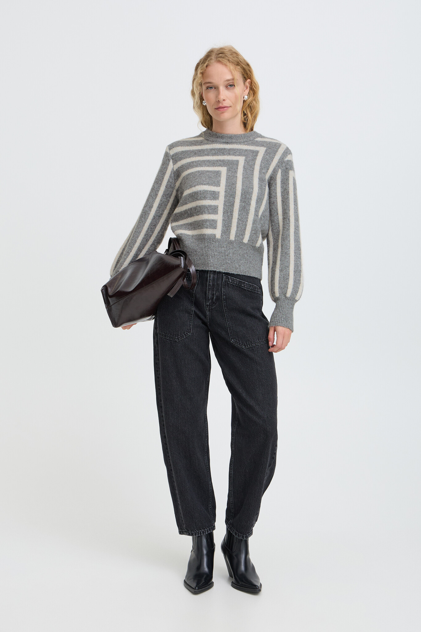 B.Young Omea Jumper 6