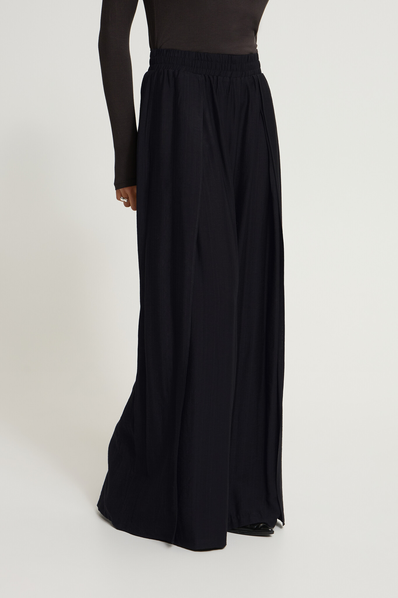 Ichi Ginnie Pants