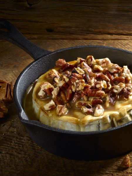 Gourmet Du Village Pecan Sugar Brie Skillet