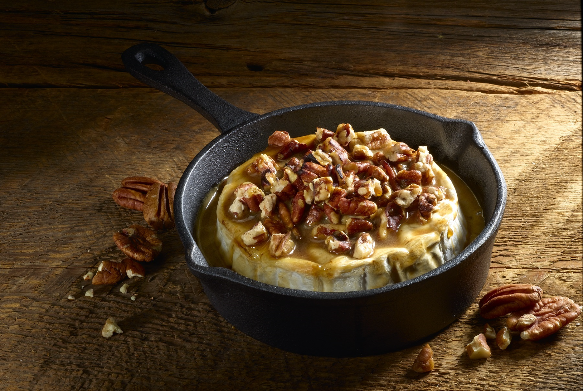 Gourmet Du Village Pecan Sugar Brie Skillet