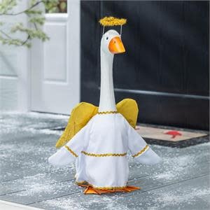 Giddy Outfit Angel