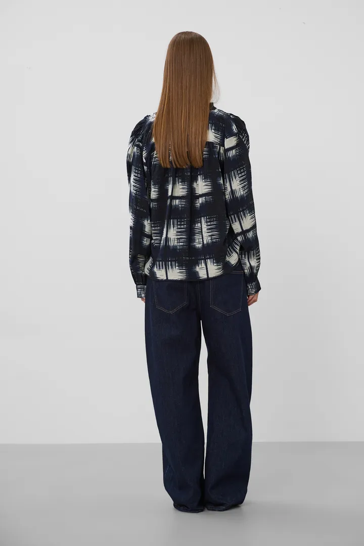 Soaked in Luxury Leodora Printed V-Neck Blouse