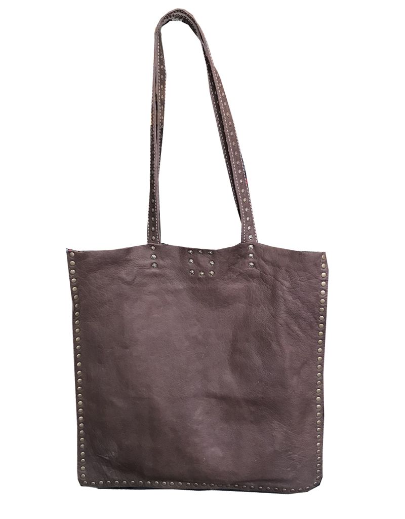 Scout Leather Tote W Studs