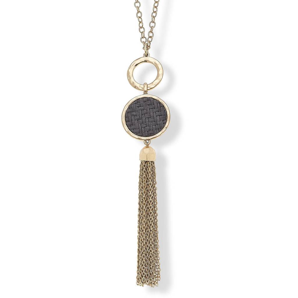 CANVAS LORELAI TASSEL NECKLACE IN GREY RAFFIA CANVAS LORELAI TASSEL NECKLACE IN GREY RAFFIA