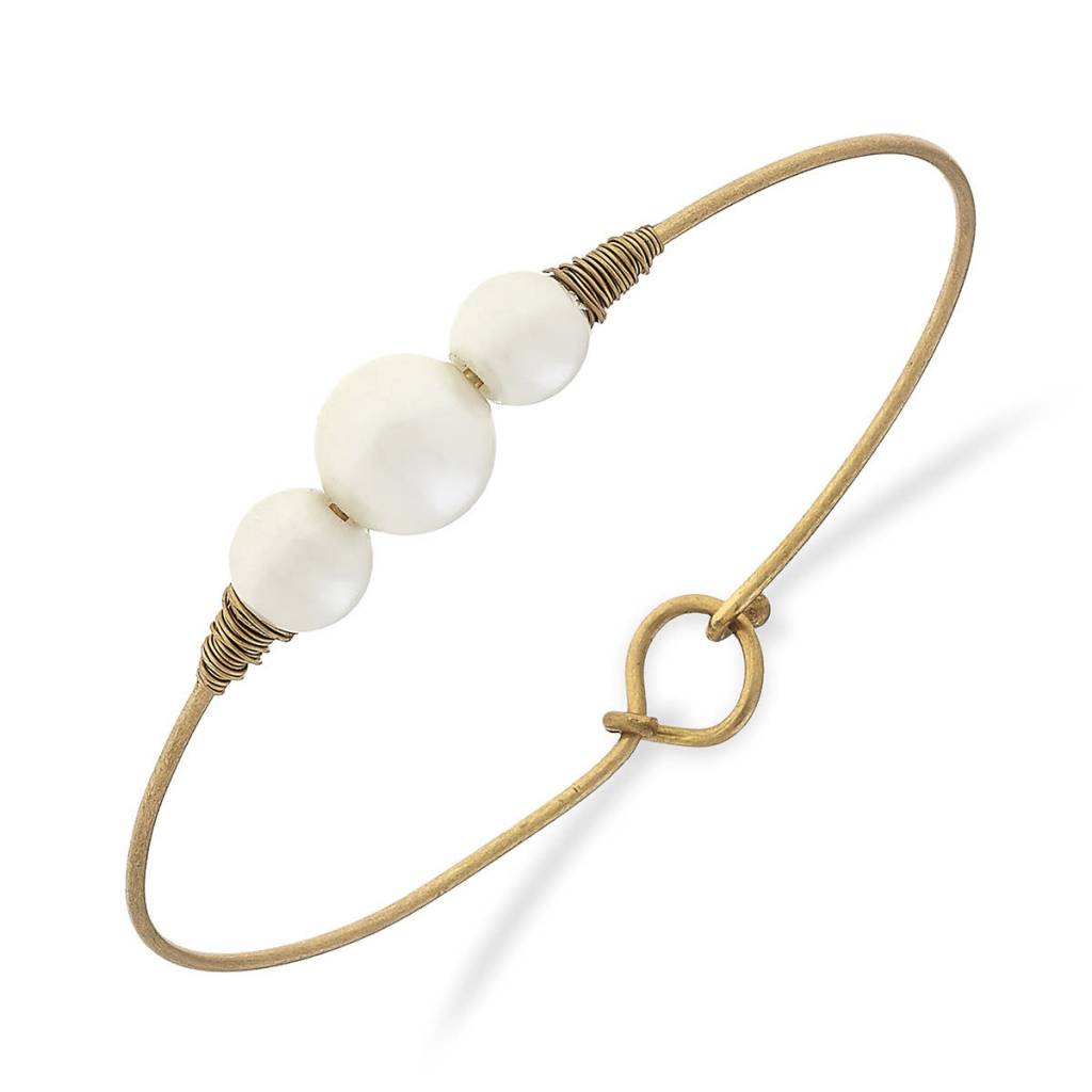 CANVAS ALEXIS LATCH BANGLE BRACELET IN IVORY PEARL CANVAS ALEXIS LATCH BANGLE BRACELET IN IVORY PEARL
