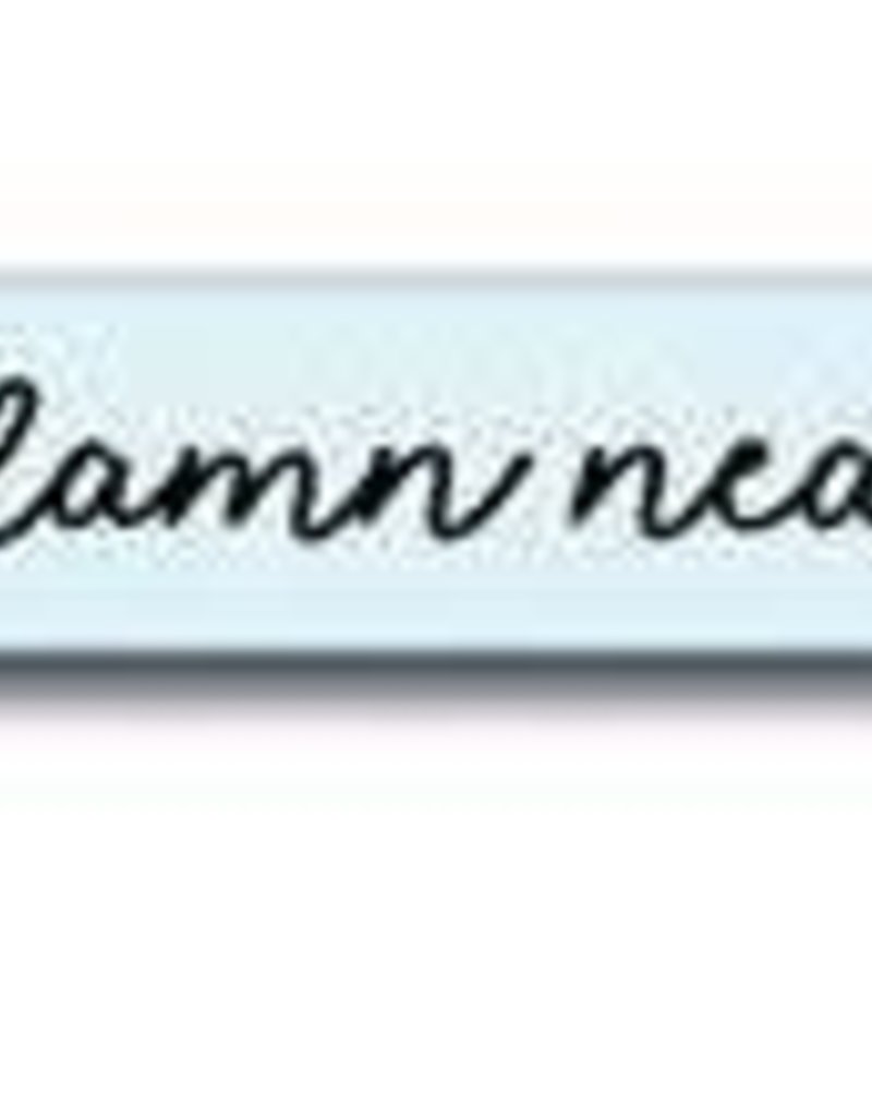 queen of damn near everything skinnie sign