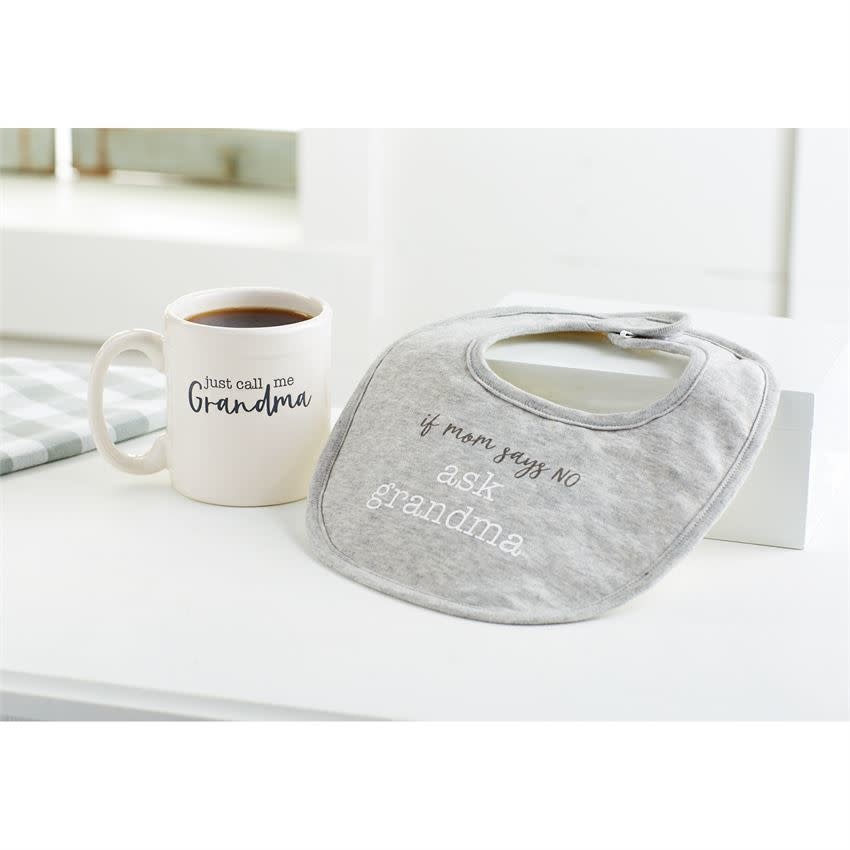 MUD PIE GRANDMA BIB & MUG GIFT SET MUD PIE GRANDMA BIB & MUG GIFT SET