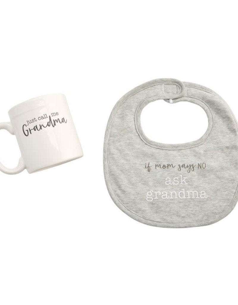 MUD PIE GRANDMA BIB & MUG GIFT SET
