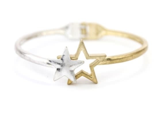 TWO-TONE STAR HINGED BRACELET TWO-TONE STAR HINGED BRACELET