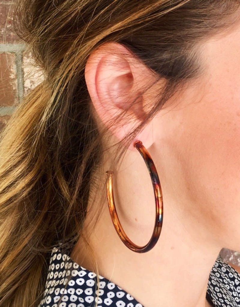 SHEILA FAJL EVERYBODY'S FAVORITE HOOPS-BURNISJED GOLD