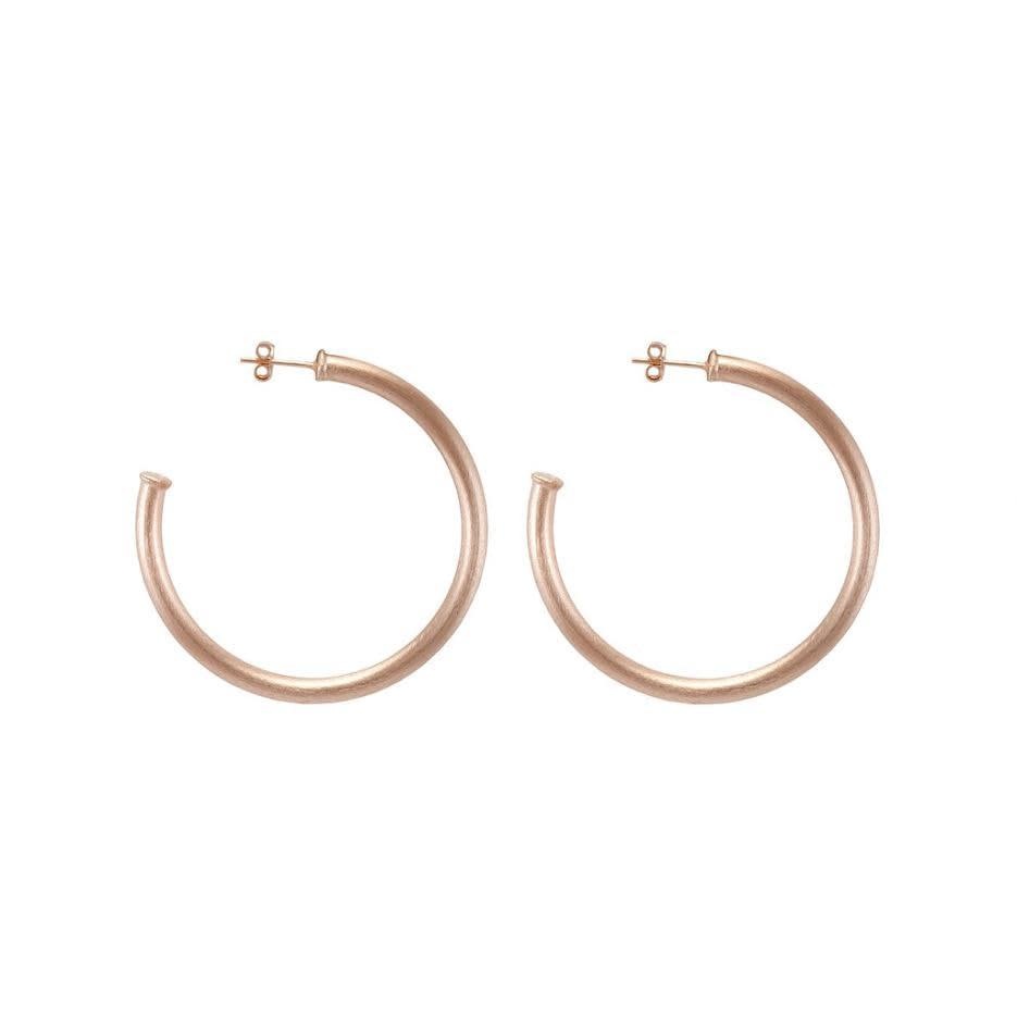 SHEILA FAJL PETITE EVERYBODY'S FAVORITE HOOPS SHEILA FAJL PETITE EVERYBODY'S FAVORITE HOOPS