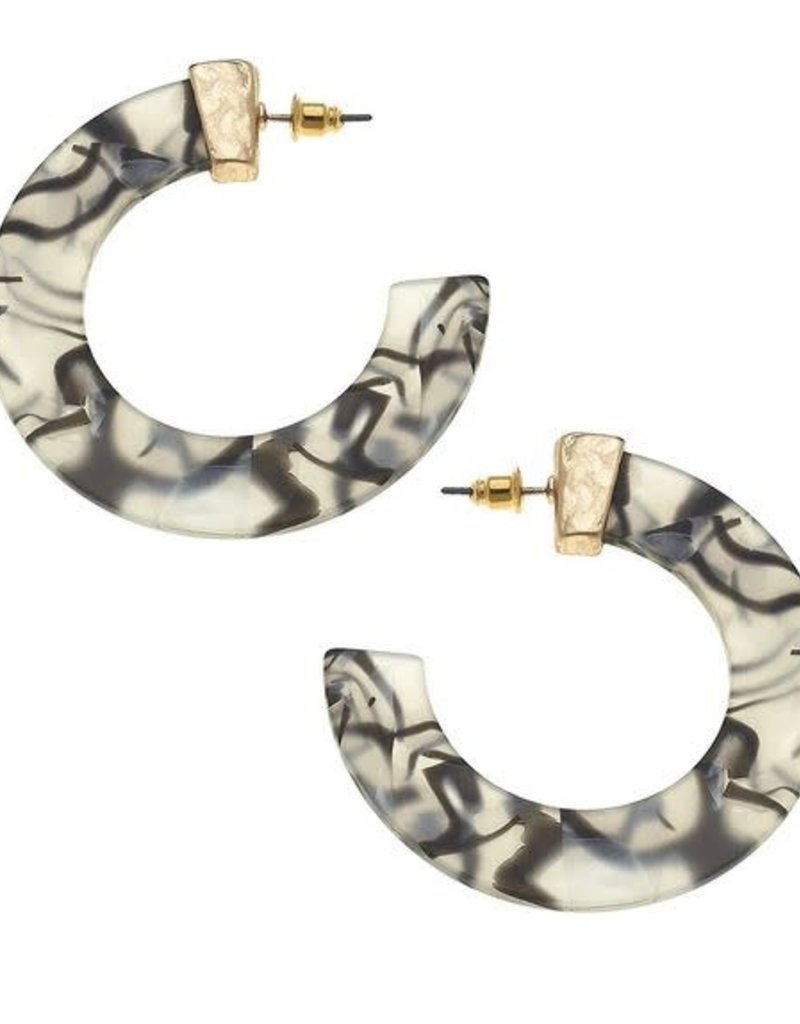 CANVAS ARI HOOP EARRINGS IN ZEBRA RESIN