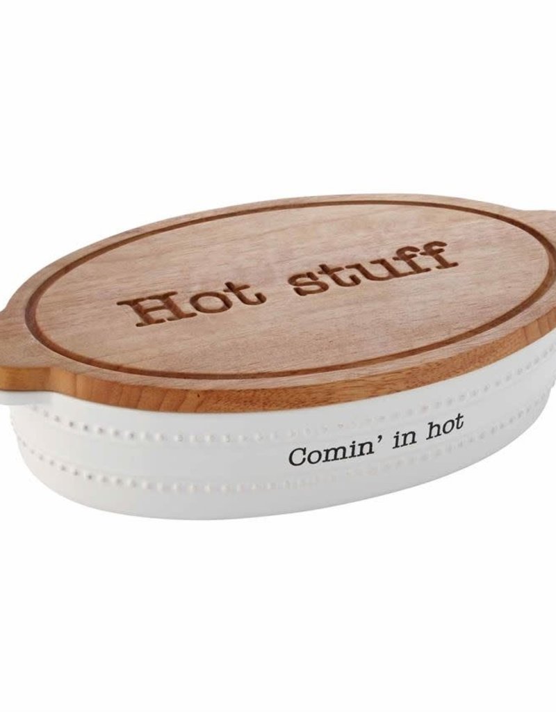 MUD PIE CIRCA BAKER & TRIVET SET
