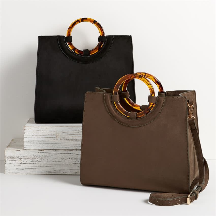 MUD PIE SUEDE CIRCLE HANDLE TOTES MUD PIE SUEDE CIRCLE HANDLE TOTES