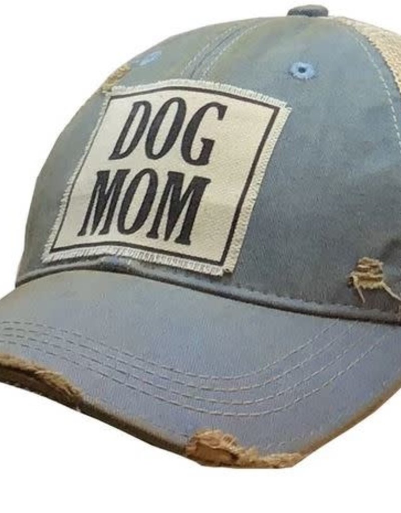 DOG MOM