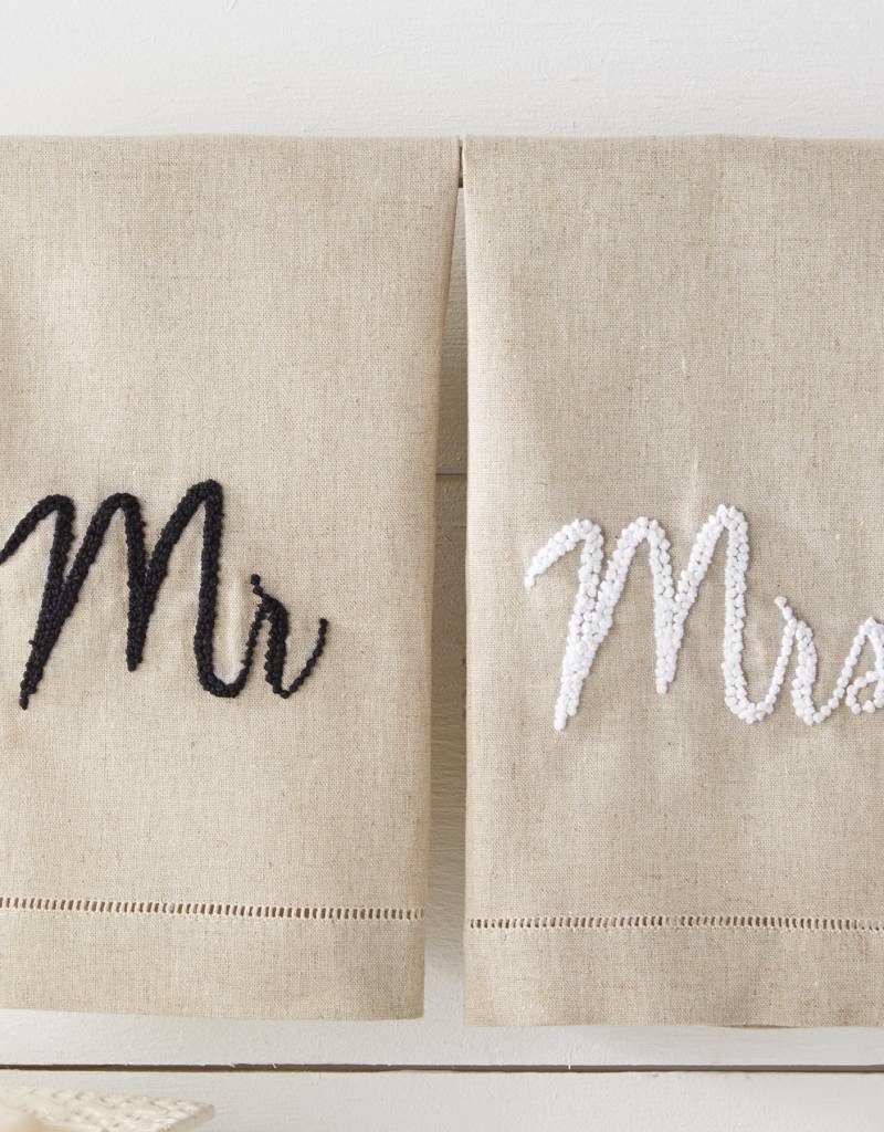MUD PIE MR & MRS FRENCH KNOT TOWELS