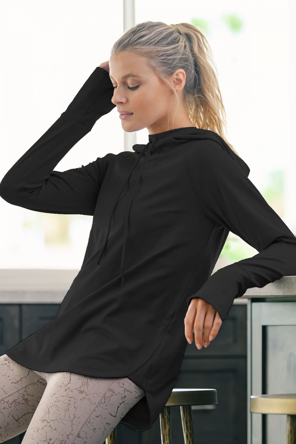 MONO B PLAYBACK ACTIVE HOODIE TOP MONO B PLAYBACK ACTIVE HOODIE TOP
