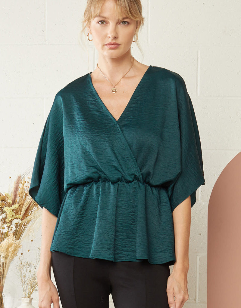ENTRO CENNA SILKY SURPLICE TOP