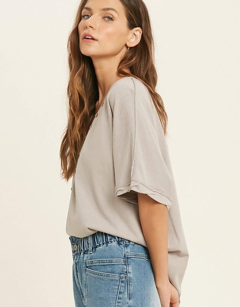 AUSTRIA BUTTON TOP