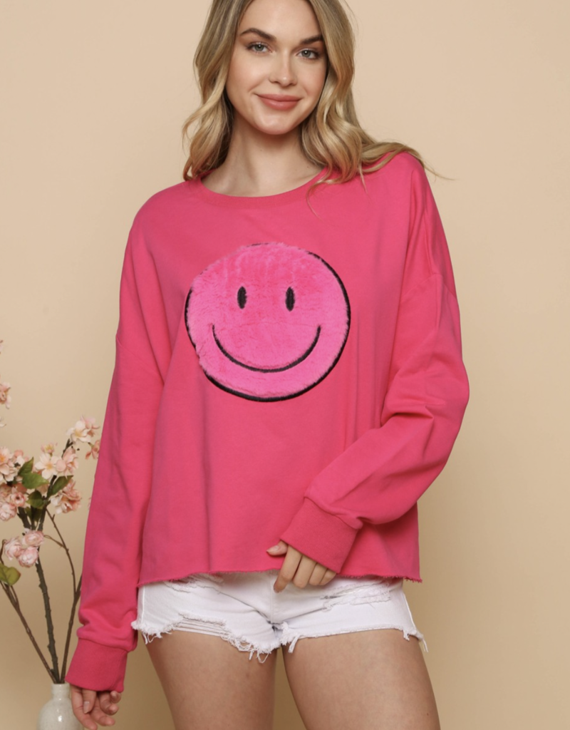 PEACH LOVE FUZZY SMILES SWEATSHIRT