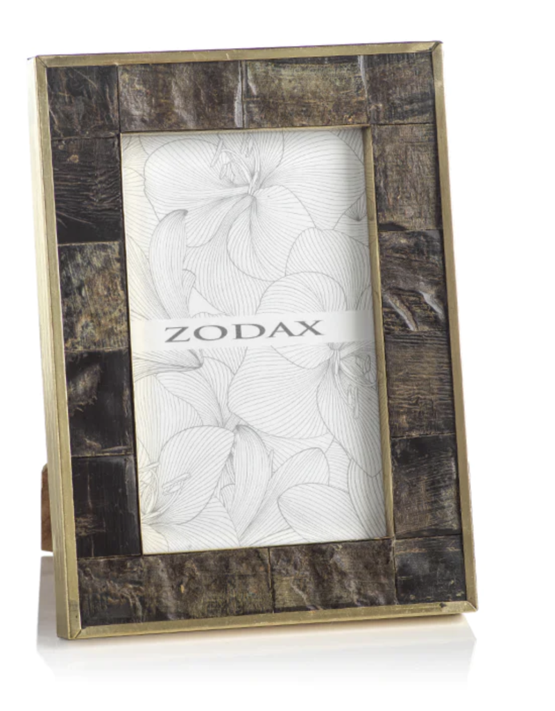 ZODAX NATURAL HORN PHOTO FRAME W/ BRASS TRIM-4X6