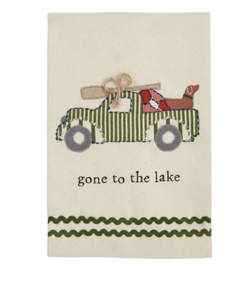 MUD PIE LAKE APPLIQUE TOWELS